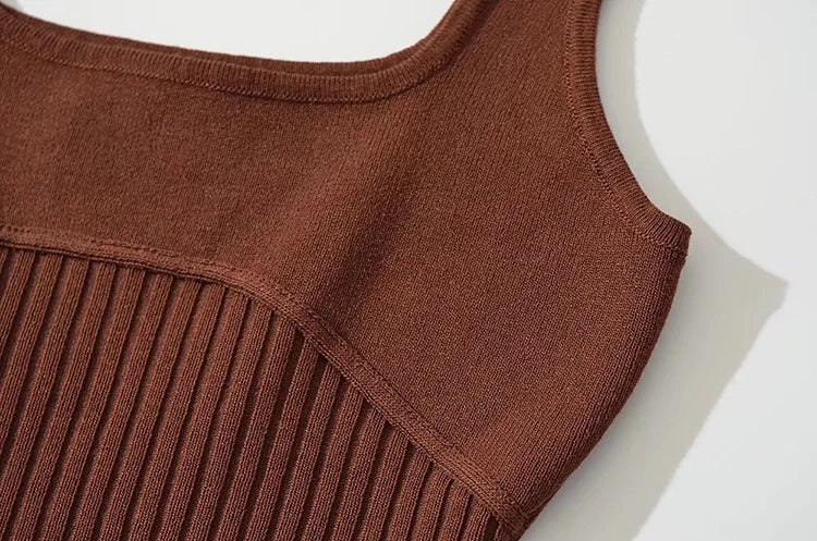 Must-Have: Sleek V-Neck Backless Bodysuit in 6 Colors