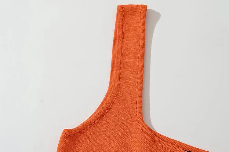 Must-Have: Sleek V-Neck Backless Bodysuit in 6 Colors